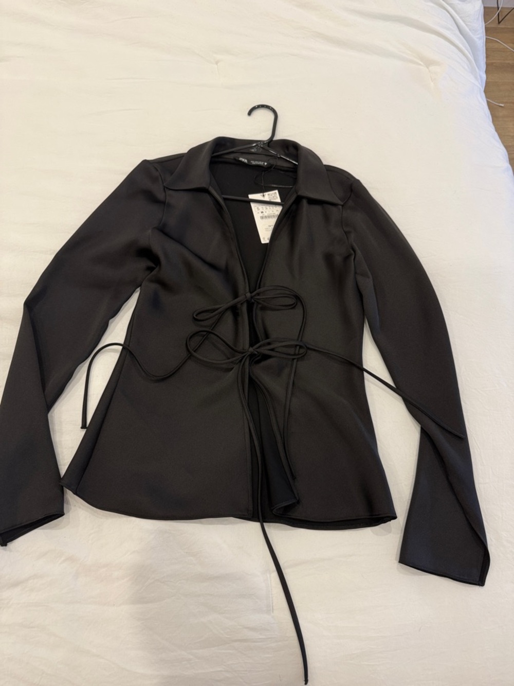 Zara Black Long Sleeve Tie-Front Blouse